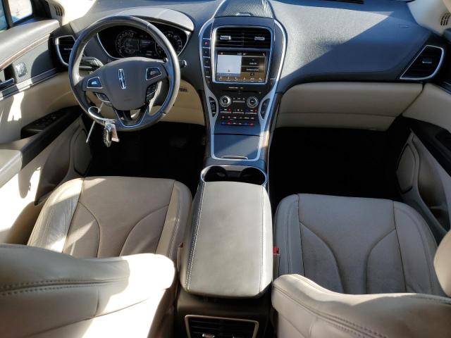 2LMTJ6LRXGBL77239 - 2016 LINCOLN MKX RESERVE TAN photo 8