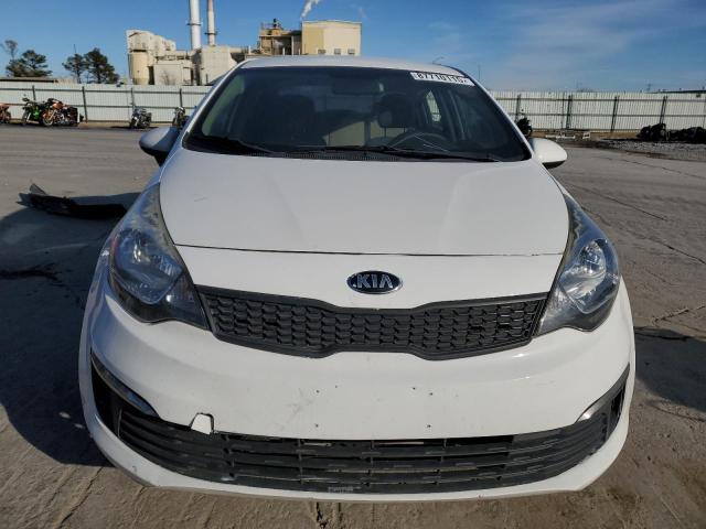 KNADM4A33G6667591 - 2016 KIA RIO LX WHITE photo 5
