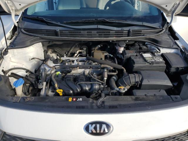 3KPA24AB7JE103916 - 2018 KIA RIO LX WHITE photo 11