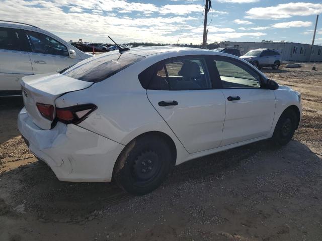 3KPA24AB7JE103916 - 2018 KIA RIO LX WHITE photo 3