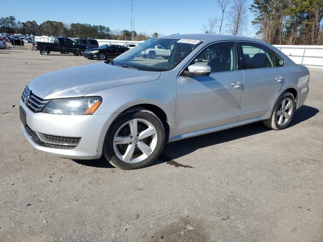 2013 VOLKSWAGEN PASSAT SE, 