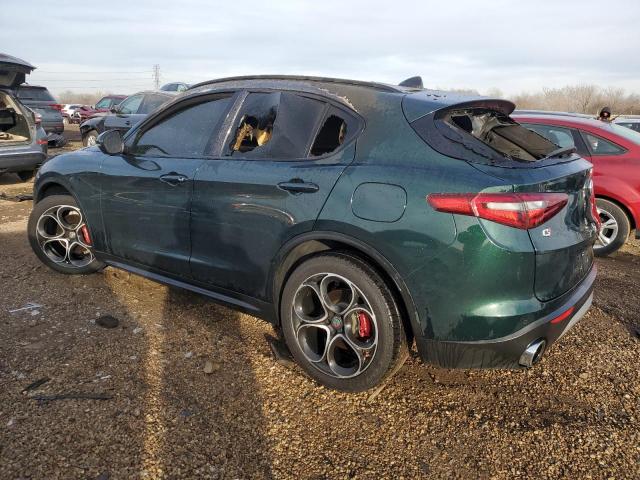 ZASPAKBN0K7C44393 - 2019 ALFA ROMEO STELVIO TI GREEN photo 2