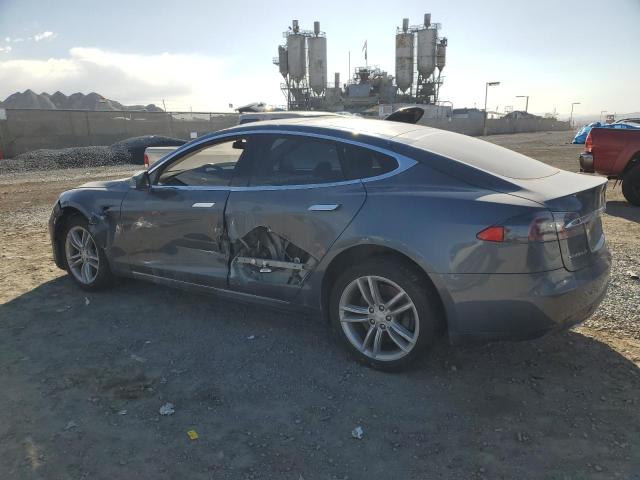 5YJSA1CG9DFP09733 - 2013 TESLA MODEL S GRAY photo 2