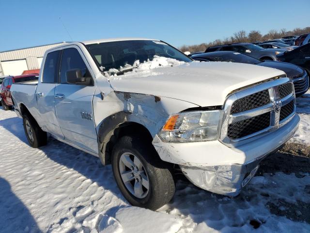 1C6RR7GGXJS300909 - 2018 RAM 1500 SLT WHITE photo 4