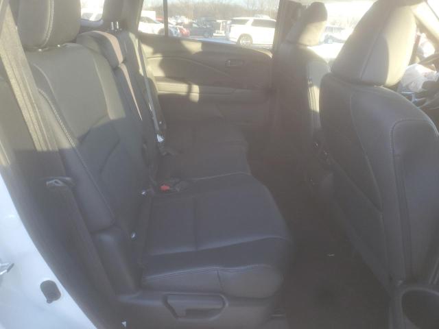 5FNYF8H52RB014593 - 2024 HONDA PASSPORT EXL WHITE photo 11