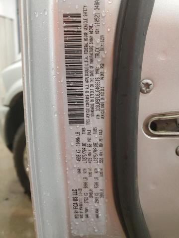 3C6UR5FL6JG400610 - 2018 RAM 2500 LARAMIE Srebrny zdjęcie 12