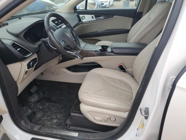 2LMTJ8LP7GBL77497 - 2016 LINCOLN MKX RESERVE WHITE photo 7