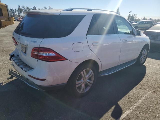 4JGDA5HB9EA439762 - 2014 MERCEDES-BENZ ML 350 4MATIC WHITE photo 3