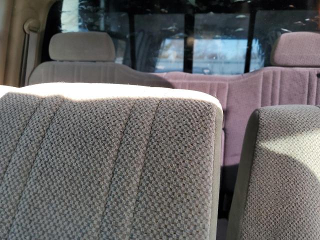 5TBRN3410YS108875 - 2000 TOYOTA TUNDRA ACCESS CAB SR5 GREEN photo 10