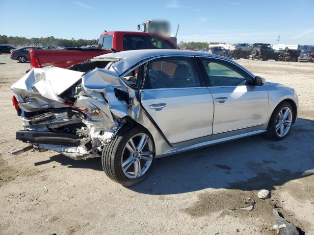 1VWCS7A3XFC025596 - 2015 VOLKSWAGEN PASSAT SEL ვერცხლისფერი ფოტო 3