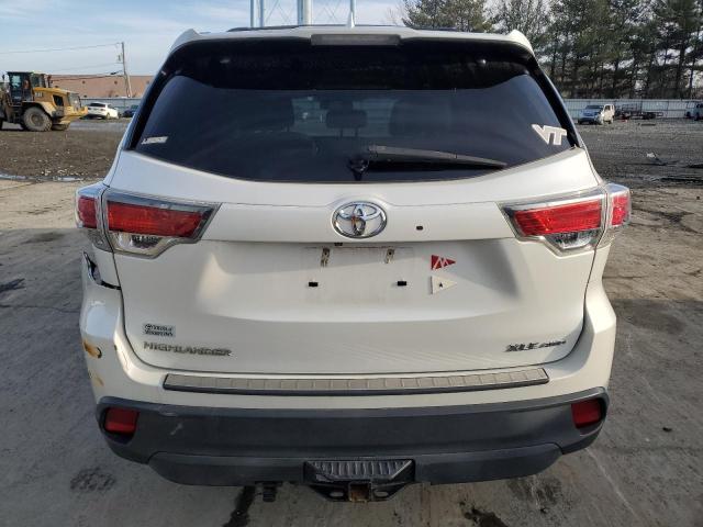 5TDJKRFH9FS140036 - 2015 TOYOTA HIGHLANDER XLE WHITE photo 6