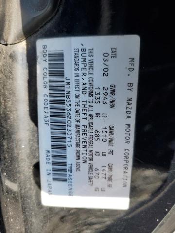 JM1NB353620230715 - 2002 MAZDA MX-5 MIATA BASE BLACK photo 12