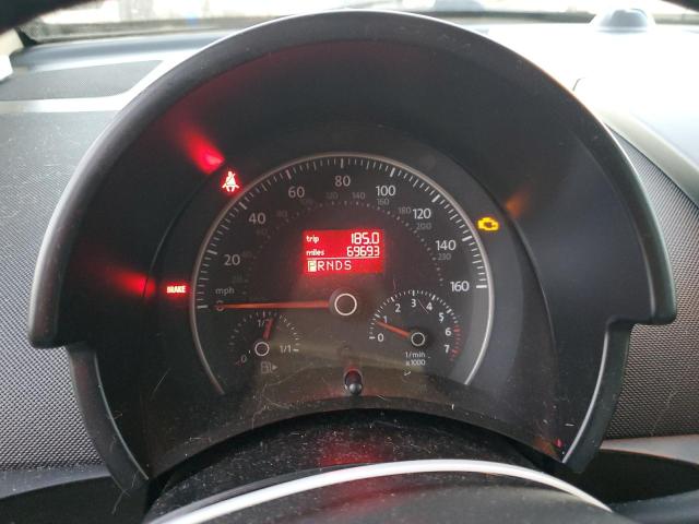 3VWRF31Y29M409328 - 2009 VOLKSWAGEN NEW BEETLE S Bej foto 9