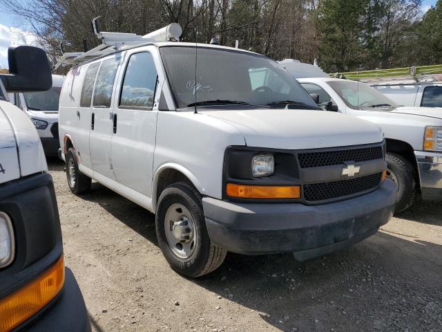 1GCWGFCA6D1194031 - 2013 CHEVROLET EXPRESS G2 WHITE photo 4