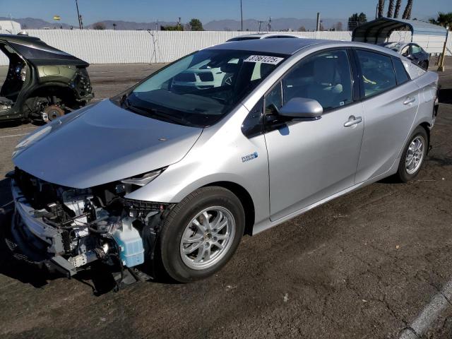 JTDKARFP1H3040600 - 2017 TOYOTA PRIUS PRIM ვერცხლისფერი ფოტო 1