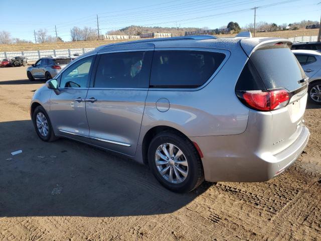 2C4RC1BG9JR269734 - 2018 CHRYSLER PACIFICA TOURING L SILVER photo 2
