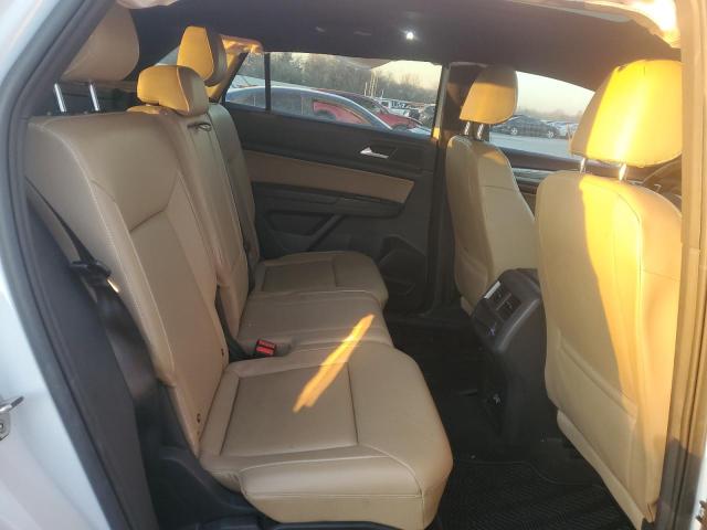 1V25E2CA4LC226275 - 2020 VOLKSWAGEN ATLAS CROS SE WHITE photo 11