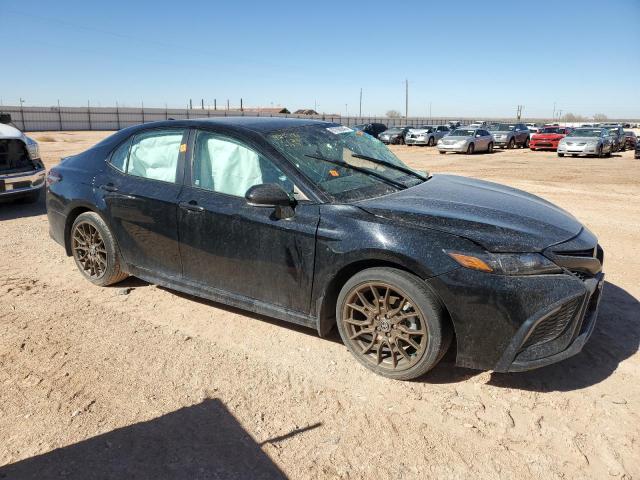 4T1G11AK7PU107577 - 2023 TOYOTA CAMRY SE NIGHT SHADE BLACK photo 4