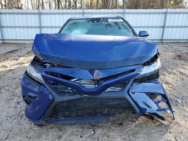 4T1G11AKXPU093934 - 2023 TOYOTA CAMRY SE NIGHT SHADE BLUE photo 5