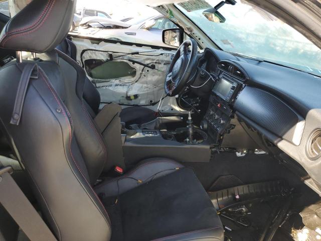 JF1ZNAA12E9706448 - 2014 TOYOTA SCION FR-S WHITE photo 10