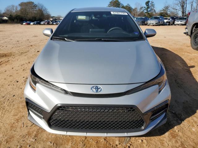 JTDS4MCE6MJ056875 - 2021 TOYOTA COROLLA SE ვერცხლისფერი ფოტო 5