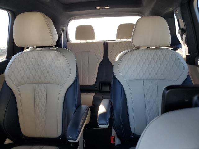 5UXCX4C51KLB39547 - 2019 BMW X7 XDRIVE50I BLACK photo 10