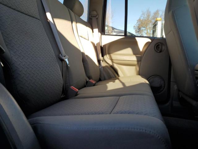 1J8GL38K66W157057 - 2006 JEEP LIBERTY RENEGADE 黑色 照片 11