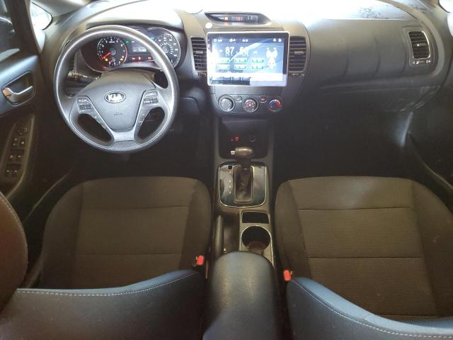 3KPFK4A71JE194697 - 2018 KIA FORTE LX ნაცრისფერი ფოტო 8