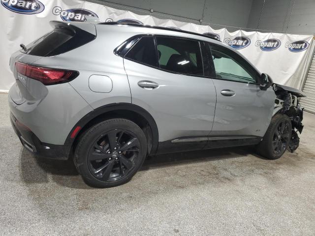 LRBFZPE42RD056434 - 2024 BUICK ENVISION ESSENCE SILVER photo 3