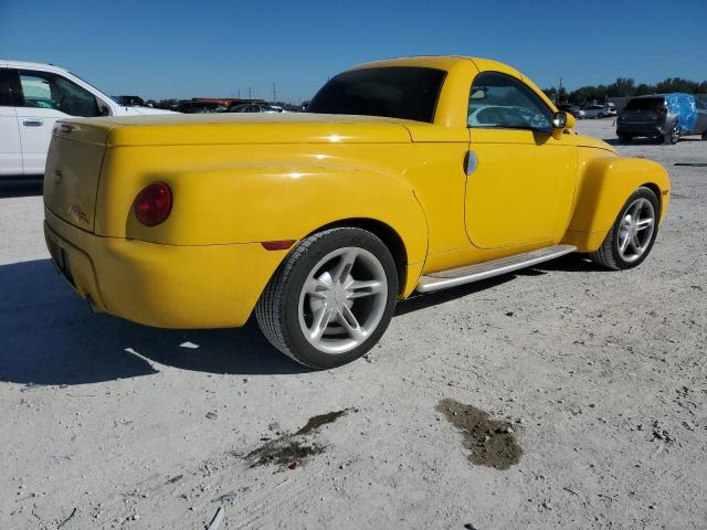 1GCES14P24B105517 - 2004 CHEVROLET SSR 黄色 照片 3