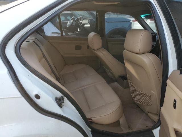 4USCD7322TLC50315 - 1996 BMW 318 I WHITE photo 10