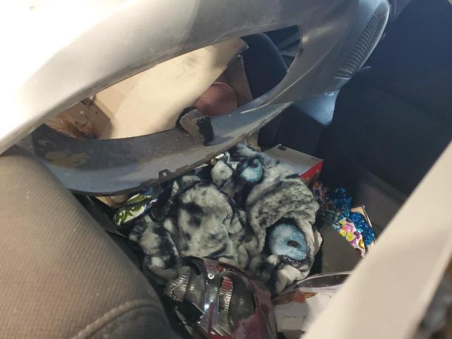 2G2WP552961288700 - 2006 PONTIAC GRAND PRIX 银色 照片 10