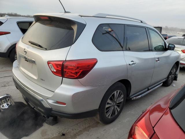 5N1DR2MN4JC644945 - 2018 NISSAN PATHFINDER S 银色 照片 3