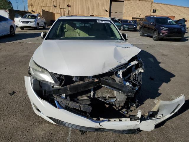 4T1BK1EB9DU069217 - 2013 TOYOTA AVALON BASE 白色 照片 5