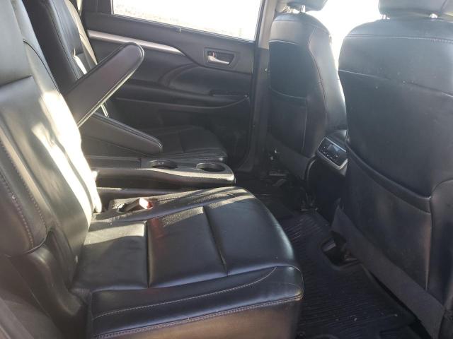 5TDJKRFH4FS136394 - 2015 TOYOTA HIGHLANDER XLE SILVER photo 11