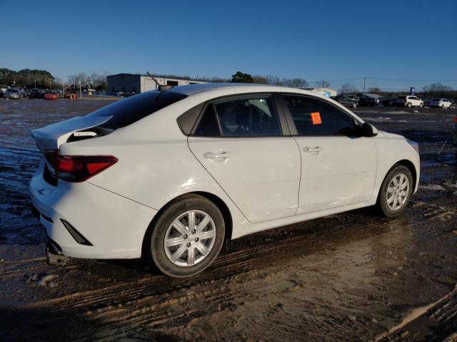 3KPA24AD2ME382844 - 2021 KIA RIO LX WHITE photo 3