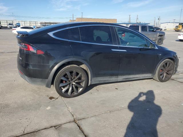 5YJXCDE4XHF053486 - 2017 TESLA MODEL X BLACK photo 3