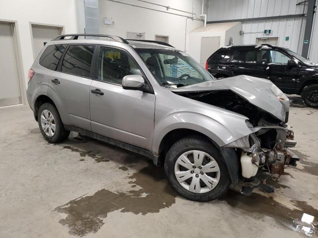 JF2SH62669H717203 - 2009 SUBARU FORESTER XS 银色 照片 4