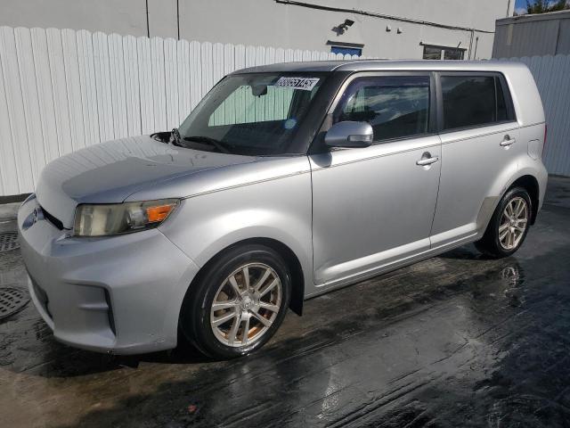 JTLZE4FE9CJ002545 - 2012 TOYOTA SCION XB 银色 照片 1