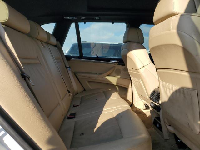 5UXFE835X9L309440 - 2009 BMW X5 XDRIVE48I WHITE photo 11