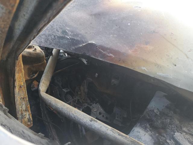 4T1T11AKXPU121410 - 2023 TOYOTA CAMRY SE NIGHT SHADE WHITE photo 9