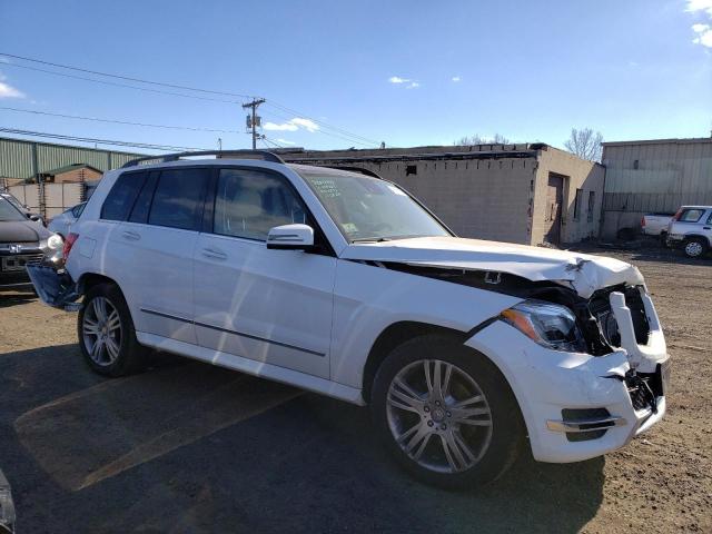 WDCGG8JB9FG439863 - 2015 MERCEDES-BENZ GLK 350 4MATIC WHITE photo 4