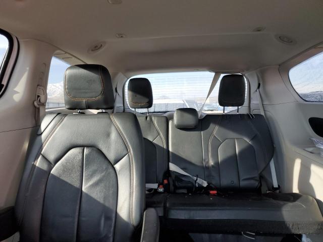 2C4RC1BG1HR526539 - 2017 CHRYSLER PACIFICA TOURING L WHITE photo 10