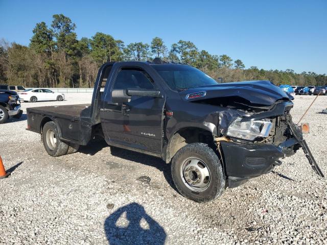 3C7WRTAJ9NG304975 - 2022 RAM 3500 GRAY photo 4