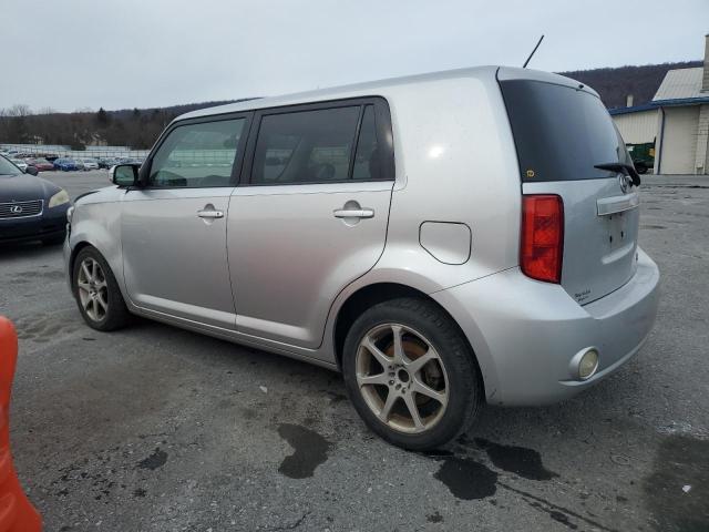 JTLKE50E381015119 - 2008 TOYOTA SCION XB 银色 照片 2