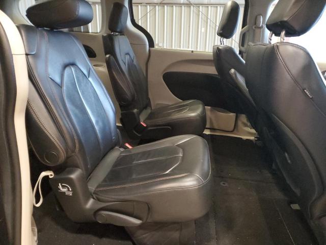 2C4RC1BG5HR668148 - 2017 CHRYSLER PACIFICA TOURING L SILVER photo 11