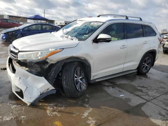 5TDKKRFH7GS505688 - 2016 TOYOTA HIGHLANDER XLE WHITE photo 1