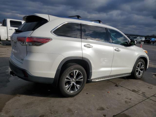 5TDKKRFH7GS505688 - 2016 TOYOTA HIGHLANDER XLE WHITE photo 3