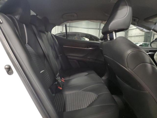 4T1G11AK7RU853319 - 2024 TOYOTA CAMRY SE NIGHT SHADE WHITE photo 10