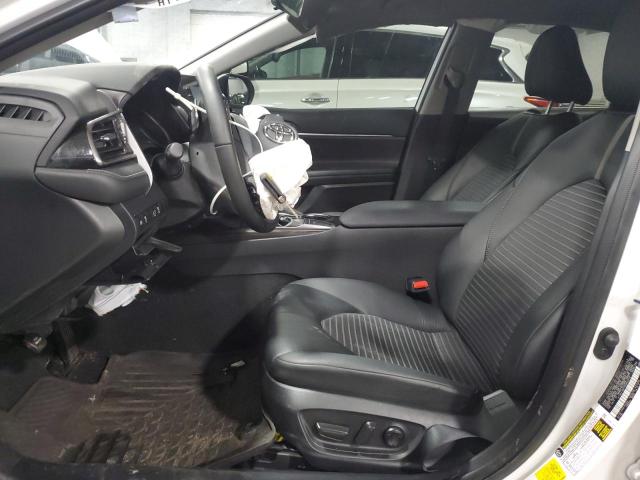 4T1G11AK7RU853319 - 2024 TOYOTA CAMRY SE NIGHT SHADE WHITE photo 7